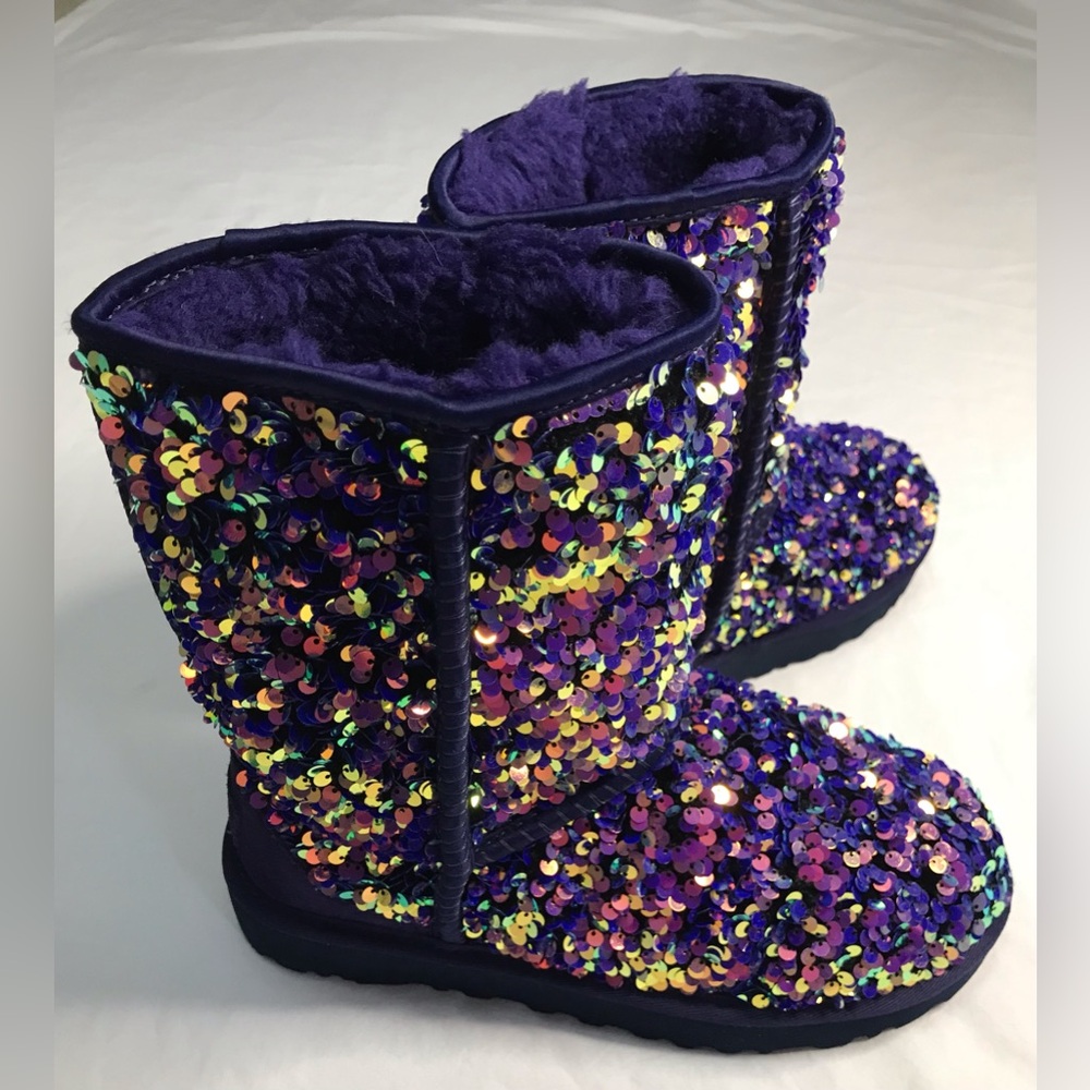 Ugg Sequin Stellar Short Boot - Picture 7 of 14
